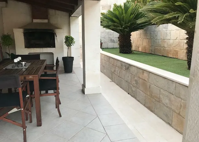 Blue Diamond Apartment